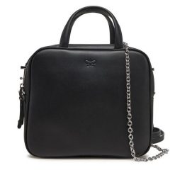 Torebka Weekend Max Mara. Czarne torebki do ręki damskie Weekend Max Mara, bez wzorów, klasyczne, bez dodatków. Za 899.99 zł.