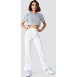NA-KD Basic Krótki T-shirt z odkrytymi plecami - Grey. T-shirty damskie marki NA-KD Basic. W wyprzedaży za 20.47 zł.