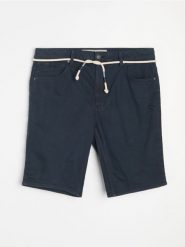 Bawełniane szorty jeansowe - granatowy. Niebieskie szorty męskie Sinsay, m, bez wzorów, z bawełny. Za 49.99 zł.