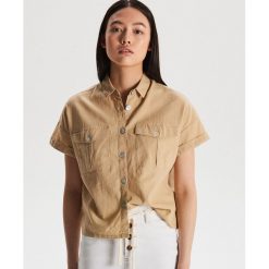 Lniana koszula w stylu safari - Beżowy. Koszule damskie Cropp. Za 69.99 zł.