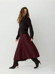 Spódnica midi - mahoniowy. Brązowe spódnice damskie Reserved, l, bez wzorów, z bawełny, klasyczne, midi. Za 199.99 zł.