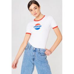Sweet SKTBS T-shirt Sweet Pepsi Ringer - White. Białe t-shirty damskie Sweet SKTBS, z kontrastowym kołnierzykiem. W wyprzedaży za 40.38 zł.