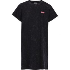 Sukienka dziewczęca junior PROTEST PRTRubey. Czarne t-shirty i topy dla dziewczynek Protest, bez wzorów, bez ramiączek. Za 186.50 zł.