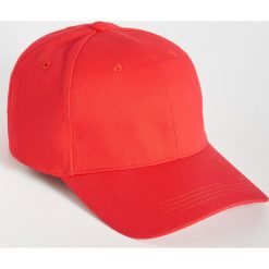 Gładka czapka z daszkiem - Czerwony. Czapki i kapelusze damskie marki Sinsay. Za 9.99 zł.
