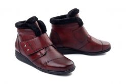 Rieker TEX 47268-35 red, botki damskie. Czerwone botki damskie Rieker, ze skóry, bez obcasa, bez zapięcia. Za 373.92 zł.