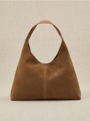 Zamszowa torebka hobo z przeszyciem - brązowy. Brązowe torebki do ręki damskie Sinsay, bez wzorów, z zamszu, zamszowe, bez dodatków. Za 149.99 zł.