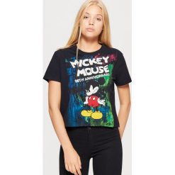 Koszulka MICKEY MOUSE - Czarny. Bluzki damskie marki Cropp. W wyprzedaży za 19.99 zł.