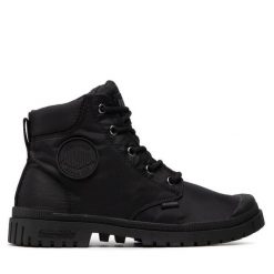 Trapery Palladium. Czarne śniegowce i trapery damskie Palladium. Za 429.99 zł.