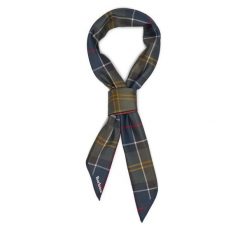 Apaszka Barbour. Zielone szaliki i chusty damskie Barbour, bez wzorów. Za 179.99 zł.