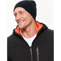 CZAPKA MĘSKA. Czapki i kapelusze męskie marki TOP SECRET. W wyprzedaży za 19.99 zł.