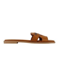 Klapki Lee Estill Slider Low 50251024 35A brązowe. Brązowe klapki damskie bez wzorów, z gumy, casualowe, bez obcasa. Za 217.39 zł.