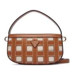 Torebka Guess. Brązowe torebki do ręki damskie Guess, z aplikacjami, bez dodatków. Za 544.99 zł.