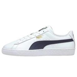 Buty do chodzenia damskie Puma Basket Classic XXI. Białe obuwie sportowe damskie Puma, bez wzorów, trekkingowe. W wyprzedaży za 154.00 zł.