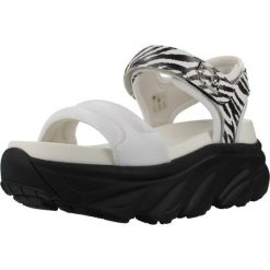 Sandały LIU-JO BA6083 EX014 Biały. Białe sandały damskie Liu Jo, bez wzorów, z syntetyku, bez obcasa, bez zapięcia. Za 659.90 zł.
