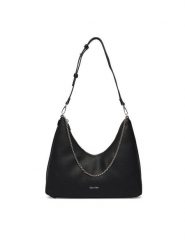 Calvin Klein Torebka Emblem Hw Pebble Shoulder Bag LV04F3495G Czarny. Czarne torebki do ręki damskie Calvin Klein, bez wzorów, ze skóry, bez dodatków. Za 569.99 zł.