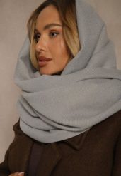 Ciemnoszary Szalik z Bawełny i Wiskozy o Klasycznym Fasonie z Frędzlami Vetirosa. Szare szaliki i chusty damskie Renee, bez wzorów, z bawełny, klasyczne. Za 39.99 zł.