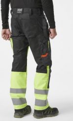 Helly Hansen Pants HELLY HANSEN Alna 2.0 Cons Pant, yellow C48. Żółte spodnie sportowe męskie Helly Hansen, m, bez wzorów. Za 373.72 zł.