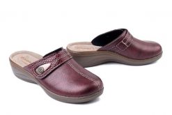 INBLU LY-80 016 bordowy, kapcie damskie. Czerwone kapcie damskie Inblu, bez wzorów. Za 80.99 zł.