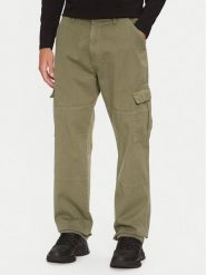 Guess Chinosy M4YB40 WGCV1 Khaki Regular Fit. Brązowe eleganckie spodnie męskie Guess, m, z aplikacjami, z bawełny. Za 339.99 zł.