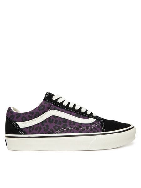 Vans Tenisówki Old Skool VN000D7Z6N01 Fioletowy. Fioletowe trampki i tenisówki damskie Vans, bez wzorów, ze skóry, bez zapięcia. Za 259.99 zł.