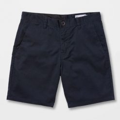 Krótkie spodenki Volcom Fricking Modern 19 ciemny granatowy. Niebieskie krótkie spodenki sportowe męskie Volcom, bez wzorów. Za 296.06 zł.