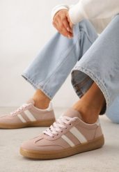 Różowe Sneakersy Typu Tenisówki Ozdobione Paskami po Bokach Fefia. Czerwone trampki i tenisówki dziewczęce Renee, na wiosnę, bez wzorów, z jeansu, bez zapięcia. Za 99.99 zł.