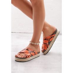 Pomarańczowe Klapki Irreverence. Klapki damskie Born2be. Za 39.99 zł.