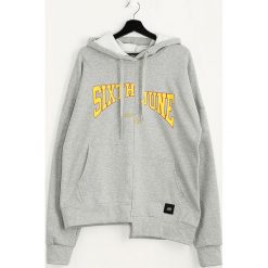 Szara Bluza Skewness. Bluzy męskie Born2be. Za 114.99 zł.