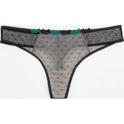 Koronkowe stringi - Czarny. Stringi damskie Reserved. W wyprzedaży za 14.99 zł.