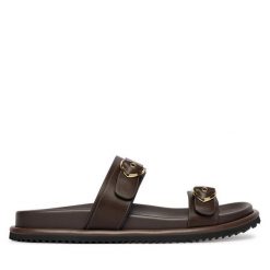 Klapki Blauer. Brązowe klapki damskie Blauer, bez wzorów, bez obcasa. Za 559.99 zł.