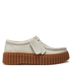 Półbuty Clarks. Brązowe półbuty na co dzień męskie Clarks, bez zapięcia. Za 479.99 zł.