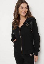 Czarna Bluza z Kapturem i Suwakiem oraz Metaliczną Ozdobą Naveja. Czarne bluzy damskie Born2be, xs, z aplikacjami, z jeansu, z kapturem. Za 44.99 zł.