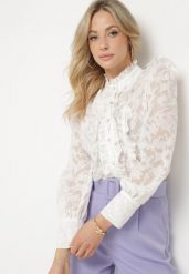 Biała Koszula z Koronki z Ozdobnymi Guzikami Zelmi. Białe bluzki damskie Born2be, m, bez wzorów, z jeansu, klasyczne, bez kołnierzyka, bez ramiączek. Za 44.99 zł.
