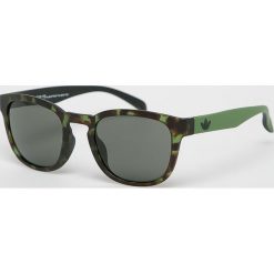 Adidas Originals - Okulary AOR001.140.030. Zielone okulary przeciwsłoneczne męskie adidas Originals, prostokątne. W wyprzedaży za 149.90 zł.