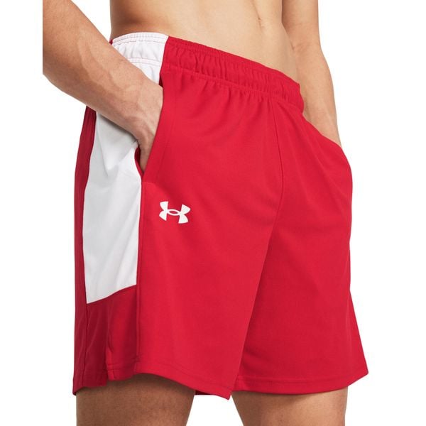Krótka Under Armour Baseline Zone 7". Białe krótkie spodenki sportowe męskie Under Armour, bez wzorów, z materiału, do koszykówki. Za 186.50 zł.