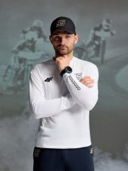 4F Longsleeve regular męski 4F x Bartosz Zmarzlik - biały M. Białe koszulki sportowe męskie 4f, m, bez wzorów, z bawełny, klasyczne, bez kołnierzyka. Za 129.99 zł.