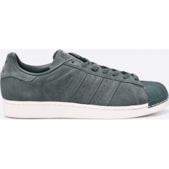 Adidas Originals - Buty BZ0200. Szare buty sportowe męskie adidas Originals, z materiału. W wyprzedaży za 239.90 zł.