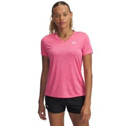 Damski top treningowy Under Armour Tech™ Twist. Białe t-shirty damskie Under Armour, bez wzorów, sportowe, bez kołnierzyka. Za 203.00 zł.
