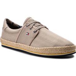 Espadryle TOMMY HILFIGER - Canvas Lace Up Espadrille FM0FM01804 Cobblestone 068. Półbuty na co dzień męskie marki Tommy Hilfiger. W wyprzedaży za 199.00 zł.