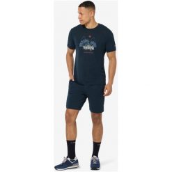 Koszulka SUPER.NATURAL M DOLOMITES CAMPSITES TEE. Niebieskie koszulki sportowe męskie super.natural, na zimę, m, bez wzorów, z dzianiny, bez kołnierzyka, bez ramiączek. Za 299.99 zł.