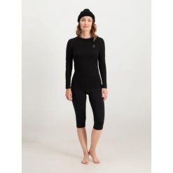 Bielizna termoaktywna narciarska damska Poederbaas koszulka + legginsy 3/4. Czarna bielizna termoaktywna damska POEDERBAAS, s, bez wzorów, z poliesteru, bez kołnierzyka, bez ramiączek, narciarskie. W wyprzedaży za 264.52 zł.