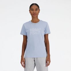 Koszulka damska New Balance WT41912LAY – niebieska. Niebieskie koszulki sportowe damskie New Balance, s, bez wzorów, z bawełny, bez kołnierzyka, bez ramiączek. Za 49.99 zł.