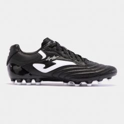 Buty piłkarskie korki męskie AGUILA CUP treningowe do piłki nożnej AG. Białe buty sportowe męskie Joma, bez zapięcia, do piłki nożnej. W wyprzedaży za 300.55 zł.