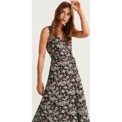 Mango - Sukienka Cofy. Czarne sukienki damskie Mango, na co dzień, m, bez wzorów, z bawełny, casualowe, bez kołnierzyka, bez ramiączek, proste. Za 199.90 zł.