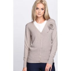 Khaki Kardigan Lovey Dovey. Brązowe kardigany damskie Born2be. Za 29.99 zł.