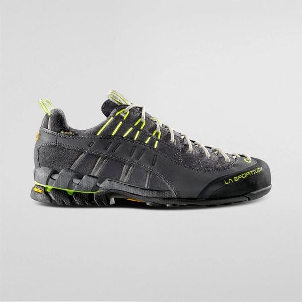 Buty trekkingowe La Sportiva Hyper GTX. Czarne trekkingi męskie La Sportiva, wspinaczkowe, gore-tex. Za 869.00 zł.