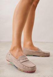 Ciemnobeżowe Ażurowe Mokasyny ze Skórzaną Wkładką Ozdobione Przeszyciami Sylilise. Brązowe mokasyny damskie Born2be, z jeansu, klasyczne. Za 99.99 zł.