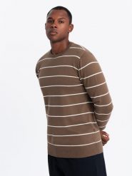 Męski sweter casualowy w poziome paski – brązowy V3 OM-SWSW-0143 - XXL. Brązowe swetry przez głowę męskie Ombre Clothing, l, z aplikacjami, z bawełny, bez kołnierzyka. W wyprzedaży za 79.99 zł.
