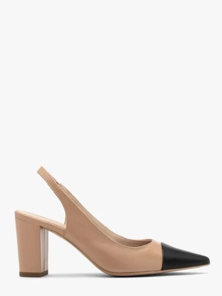 Beżowe czółenka z czarnym noskiem. Brązowe czółenka damskie Ryłko, bez wzorów, z gumy, bez obcasa, na obcasie, bez zapięcia. W wyprzedaży za 329.99 zł.