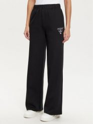 Guess Spodnie dresowe V5RB12 KC3D2 Czarny Regular Fit. Czarne spodnie dresowe damskie Guess, xxs, z aplikacjami, z dresówki. Za 229.99 zł.